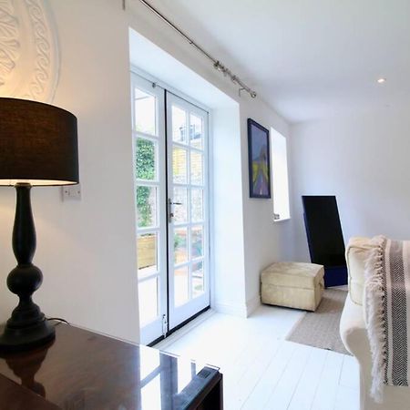Вилла Betern Place By Air Premier Сифорд Экстерьер фото